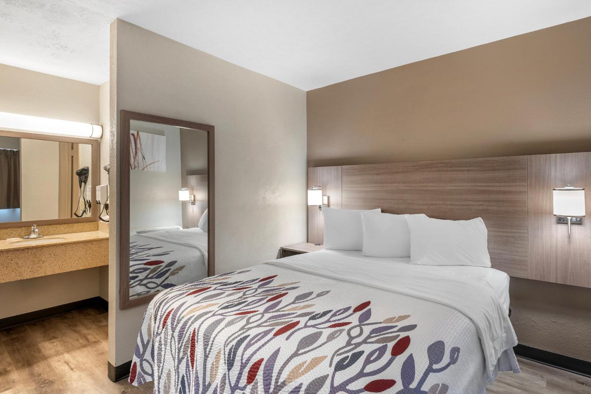 Red Roof Inn Doswell - Kings Dominion Экстерьер фото